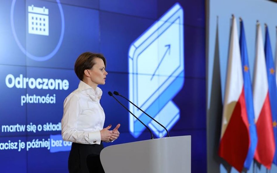 Emilewicz proponuje program osłonowy dla firm, w tym dla turystycznych