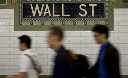 Burzliwy początek lata na Wall Street