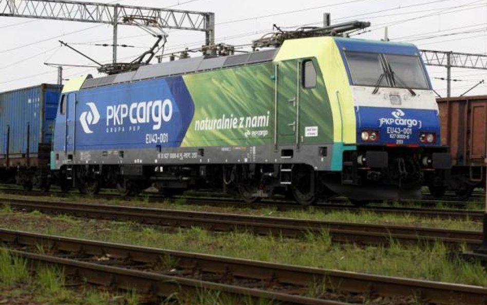 PKP Cargo ogłosiło właśnie przetarg na zakup 20 lokomotyw wielosystemowych do obsługi połączeń trans