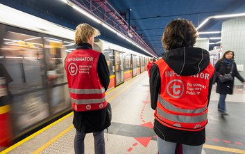 Informatorzy ZTM będa kierowali pasażerów do komunikacji zastępczej
