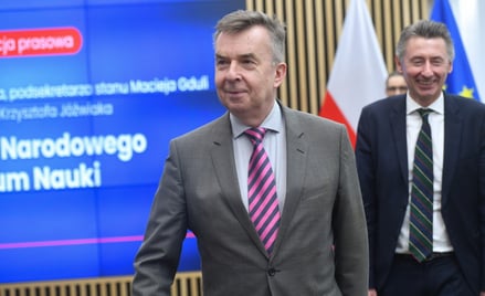 Minister nauki Dariusz Wieczorek oraz podsekretarz stanu w Ministerstwie Nauki Maciej Gdula