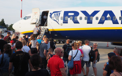 Ryanair przewiózł w roku kończącym sie 31 marca 97 milionów pasażerów