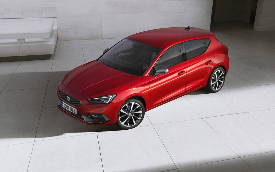 Seat Leon zdobył tytuł AutoBest 2021