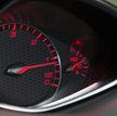 Peugeot zrezygnuje z cyfrowych zegarów