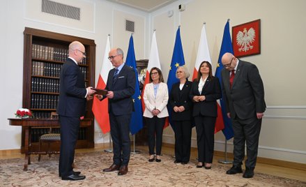 Na zaprzysiężeniu Macieja Berka na sędziego TK nie było prezydenta Karola Nawrockiego