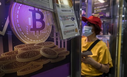 Bitcoin wreszcie na poziomie 100 tys. dolarów