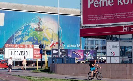Główne założenie nowych przepisów jest jasne: reklam ma być mniej, a ich rozmieszczenie bardziej upo