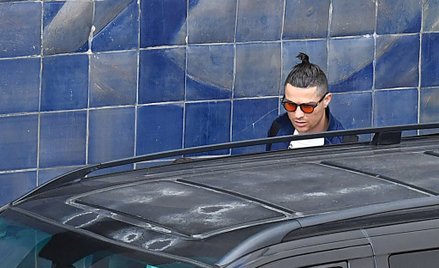 Nie będzie szpitali w hotelach. Gest Ronaldo to fake