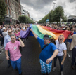 Rzecznicy wspierają imprezę LGBT