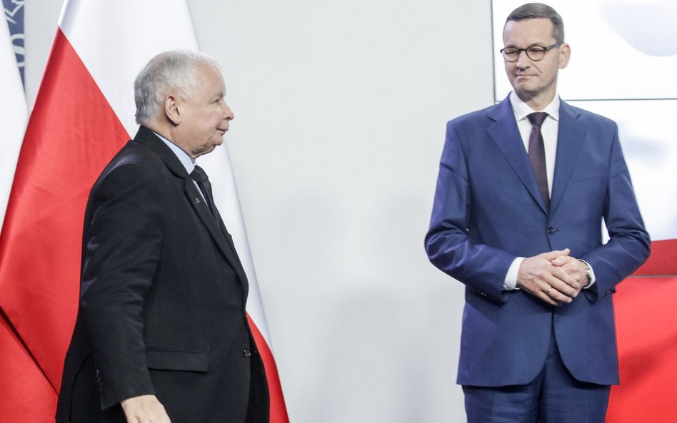 Sondaż Kantar Public: 4 punkty procentowe przewagi PiS nad KO