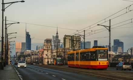 W roku rosyjskiej wojny, inwestorzy nie rezygnowali z bezpośredniego lokowania inwestycji także w kr