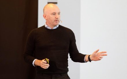 Martin Barry, założyciel i przewodniczący reSITE (Praga)