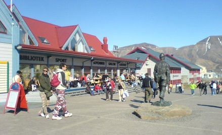 Główny deptak w Longyearbyen