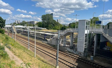 Aż cztery na dziesięć rodzin nie korzystało w ostatnim roku z transportu publicznego