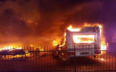 Nocny pożar w wypożyczalni przyczep campingowych pod Koszalinem