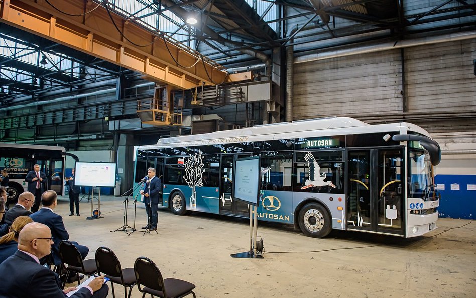 Coraz więcej chętnych do produkcji elektrycznych autobusów