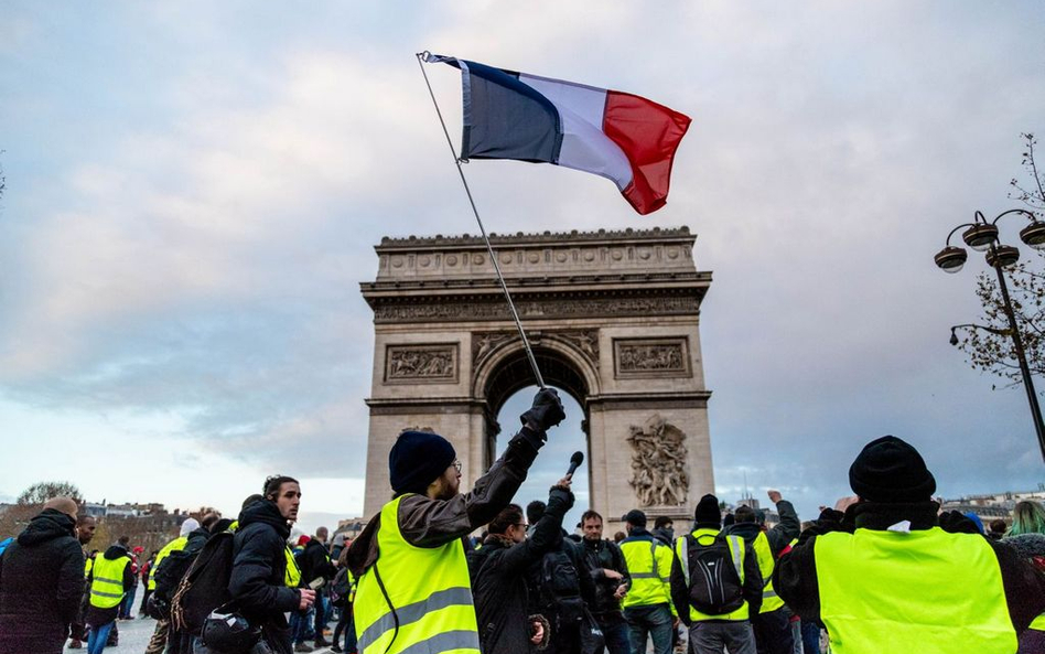 Francja. Żółte kamizelki hamują wzrost