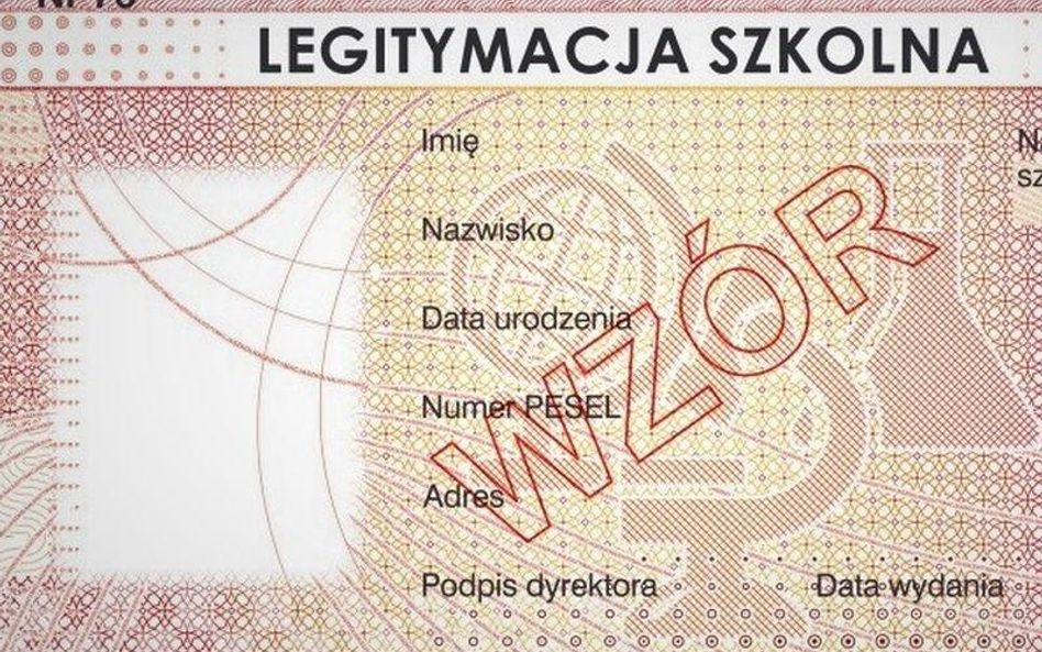 MEN: będą elektroniczne legitymacje szkolne
