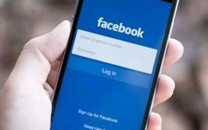 Facebook wprowadzi płatności w kolejnych aplikacjach
