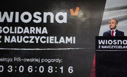 Biedroń: Ten rząd gardzi ludźmi, jest to ewidentne