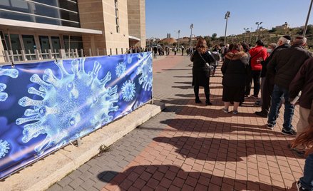 Koronawirus w Izraelu: Jest decyzja o szczepieniu na COVID nastolatków