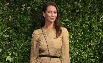 Christy Turlington w 2010 roku założyła organizację Every Mother Counts (EMC). Zajmuje się ona zapob