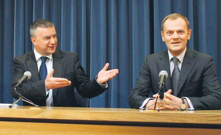 Premier Donald Tusk zapewniał podczas konferencji prasowej, że nie zamierza się chować za barczystym
