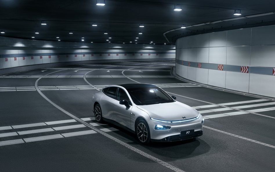 XPeng P7