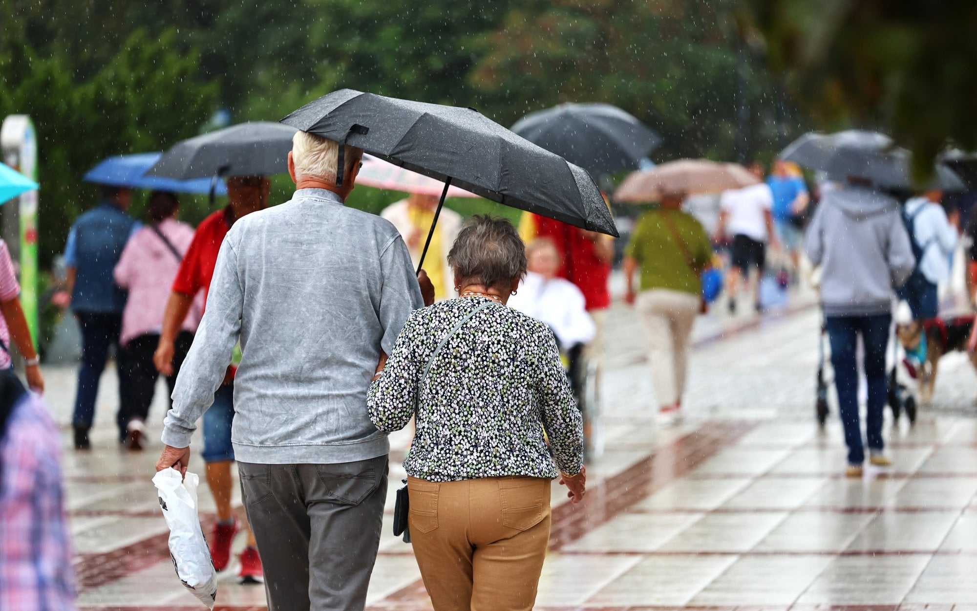 Niże nad Europą popsują pogodę w Polsce. Są ostrzeżenia IMGW