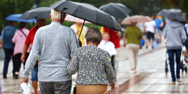 Niże nad Europą popsują pogodę w Polsce. Są ostrzeżenia IMGW
