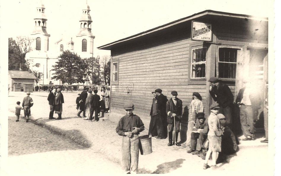 Rynek w Mińsku Mazowieckim w latach 1940-42.