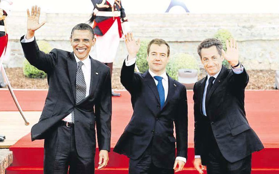 Barack Obama, Dmitrij Miedwiediew i Nicolas Sarkozy podczas szczytu G8 w Deauville w maju ubiegłego 