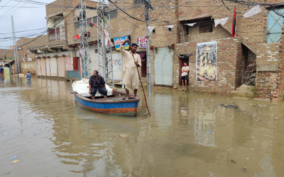 Skutków powodzi doświadcza 33 mln obywateli Pakistanu