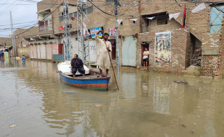 Skutków powodzi doświadcza 33 mln obywateli Pakistanu