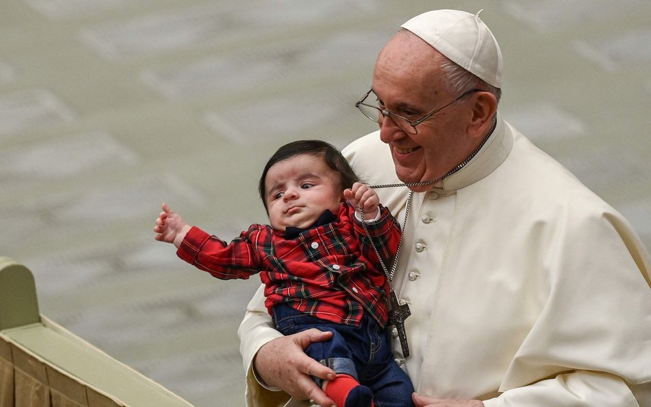 Papież Franciszek jest uważany przez Aleksandra Łukaszenkę za „najlepszego papieża w historii”. Zdję