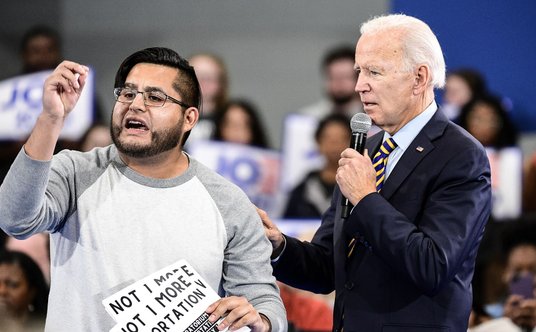 Protest na przedwyborczym spotkaniu kandydata na prezydenta Joe Bidena. Greenwood w Karolinie Połudn