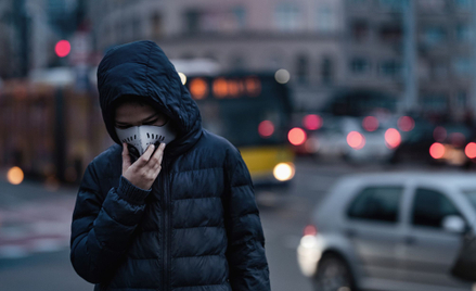 Transportowych urządzeń, mierzących poziom emisji NO2 mamy w całej Polsce zaledwie 20, co stanowi ni