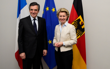 François Fillon i niemiecka minister obrony Ursula von der Leyen w poniedziałek w Berlinie