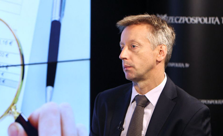#RZECZoBIZNESIE: Mariusz Adamiak: System podatkowy prosił się o pakiet paliwowy