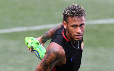 Neymara do pozostania na Camp Nou namówili koledzy.