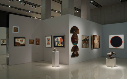 W wystawianej na warszawskim Mokotowie kolekcji znajduje się około pół tysiąca prac