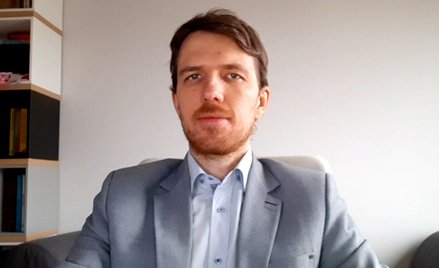 Gościem Dariusza Wieczorka w czwartkowym programie „Prosto z parkietu” był Michał Krajczewski, kiero