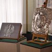 Srebrny portret księcia oraz orzeł w muzeum w Łucku (Ukraina).