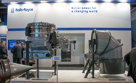 Mniej szefów w Rolls-Royce