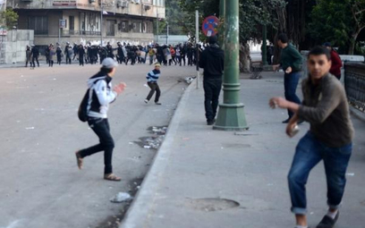 W Kairze i Port Saidzie nie milkną antyrządowe protesty