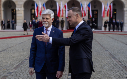 Prezydent Czech: Ukraina najpierw do UE, potem do NATO