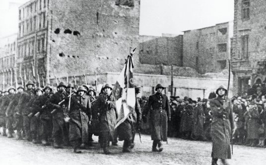 Defilada 1.&nbsp;Armii Wojska Polskiego w&nbsp;Alejach Jerozolimskich w&nbsp;Warszawie, 19 stycznia 