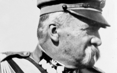 Piłsudski: Karzeł wylęgły z bagien rodzinnych
