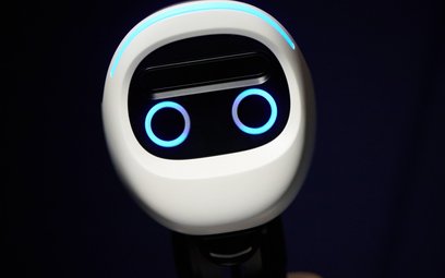 Humanoidalny robot Agile ONE S zaprezentowany podczas konferencji prasowej w siedzibie firmy Agile R