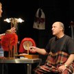 Wojciech Pszoniak i Piotr Fronczewski w spektaklu "Skarpetki, opus 124